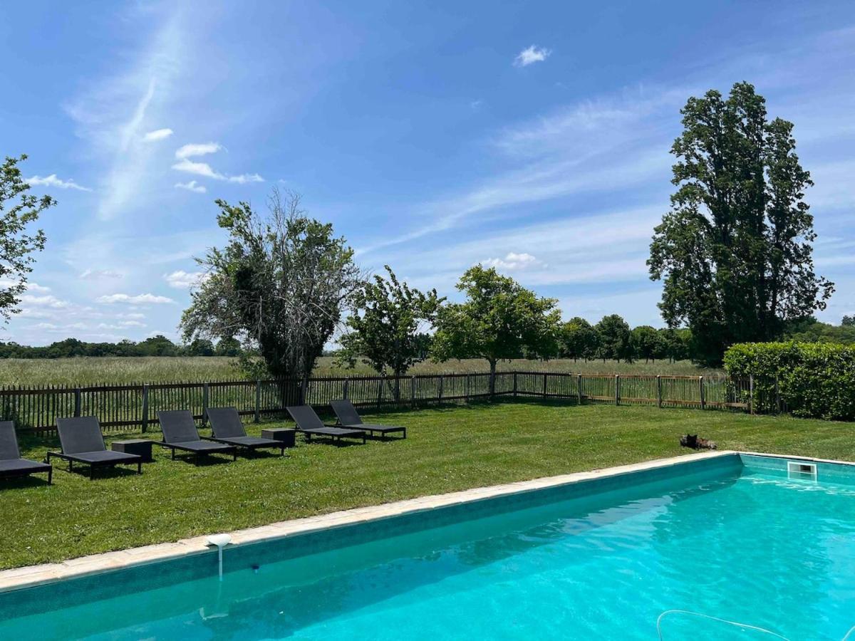 Beaulieu Saint Come Esterno foto